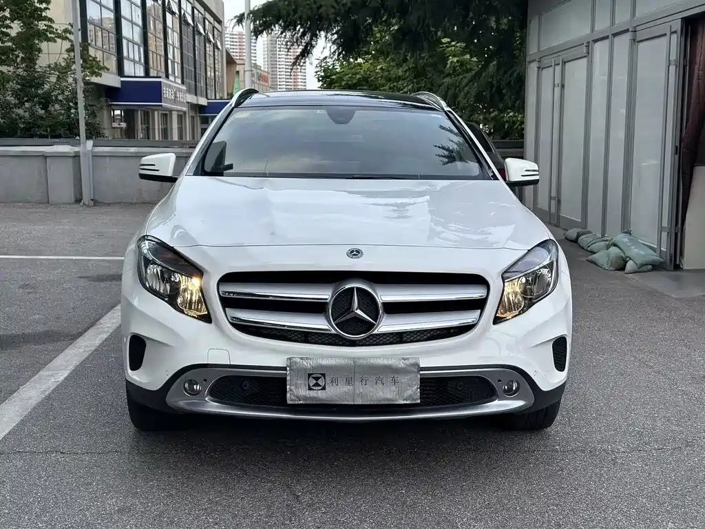 Mercedes-Benz GLA 2017 — фото 2
