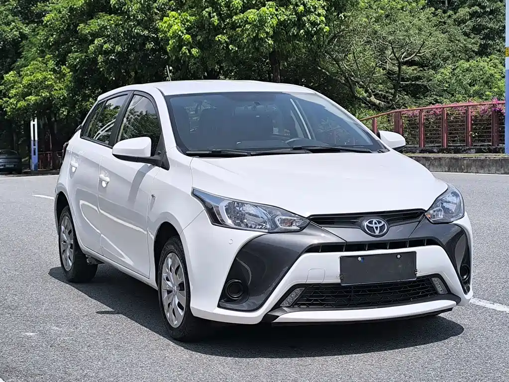 Toyota Yaris L 2019