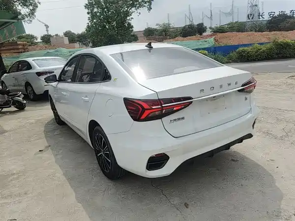 Roewe i5 2021