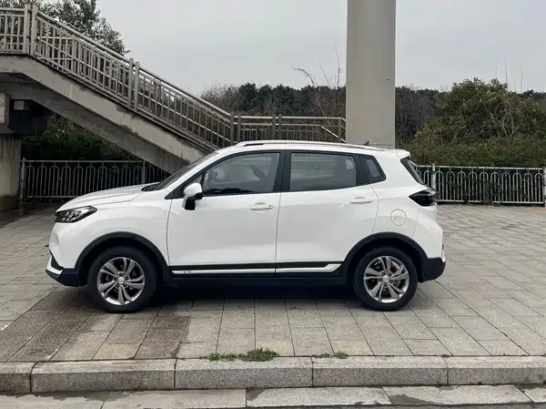 Changan CS15 2019