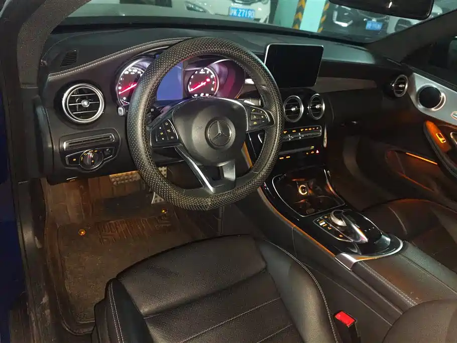 Mercedes-Benz C-Class 2018 — фото 12
