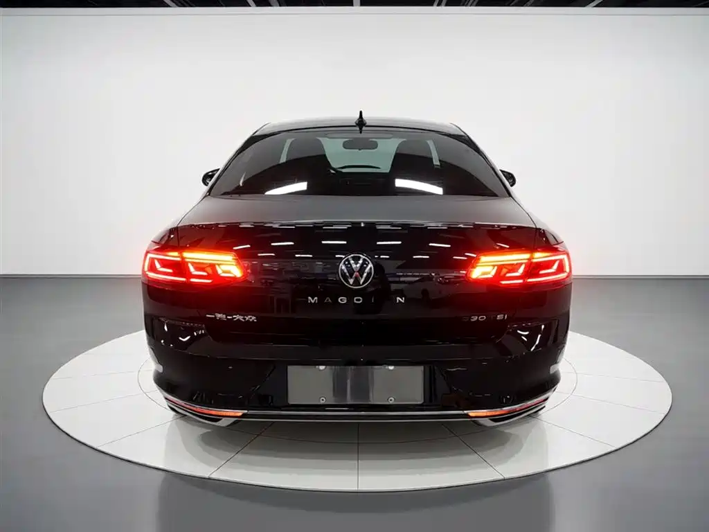 Volkswagen Magotan 2021 — фото 4