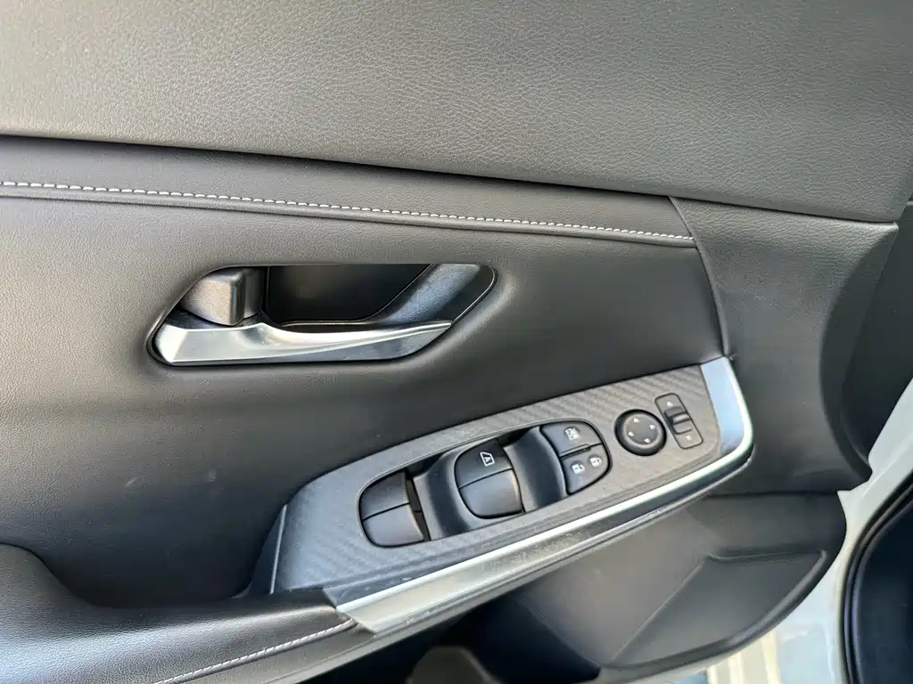 Nissan Sylphy 2020 — фото 19