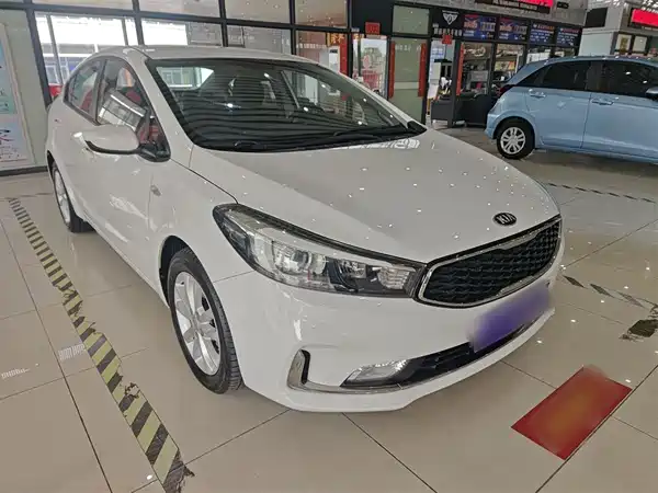 Kia K3 2016