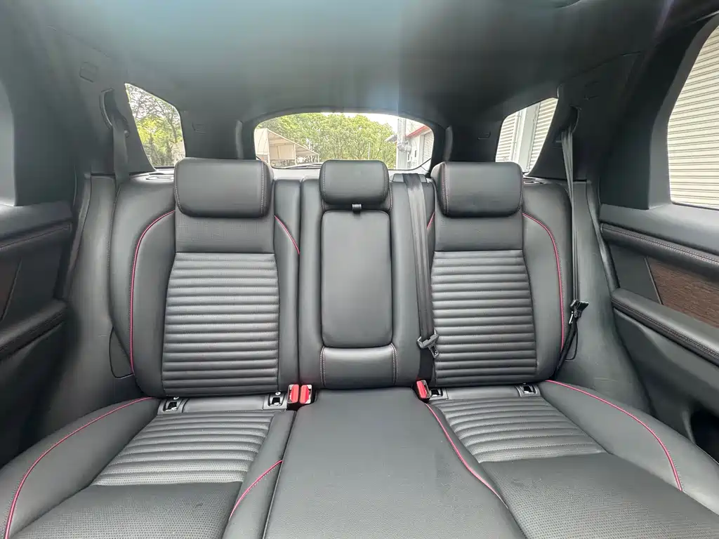 Land Rover Discovery Sport 2022 — фото 15