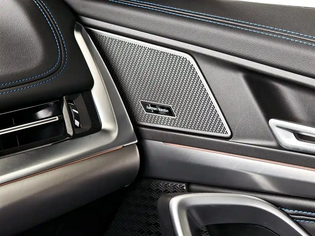 BMW X1 M35Li — фото 9