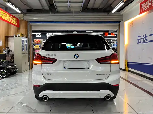 BMW X1 2021