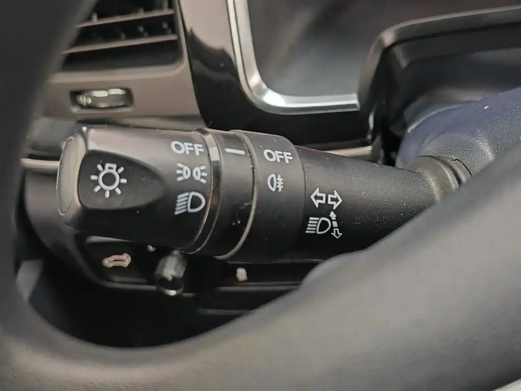GAC Motor Trumpchi M8 2023 — фото 21