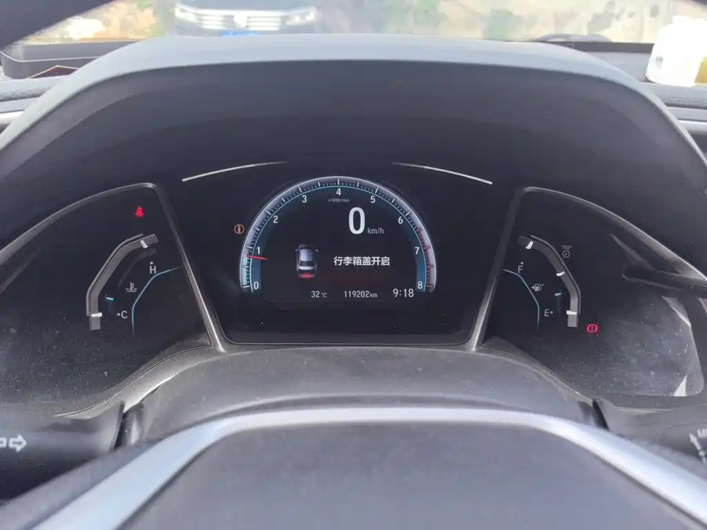Honda Civic 2016 — фото 12