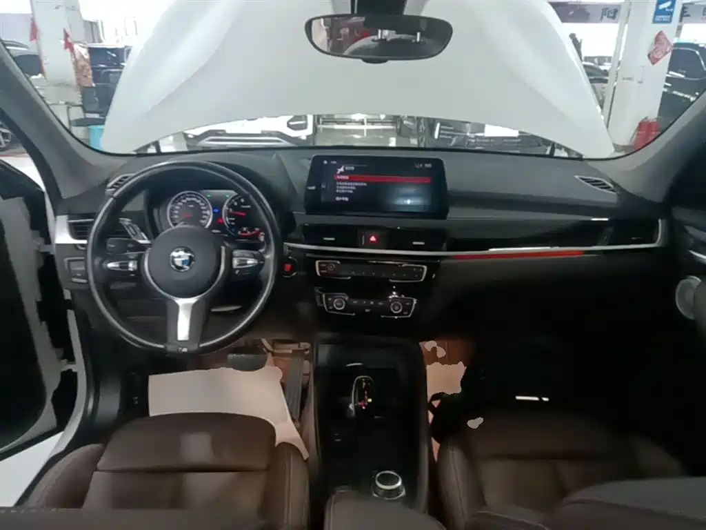 BMW X1 2021 — фото 10