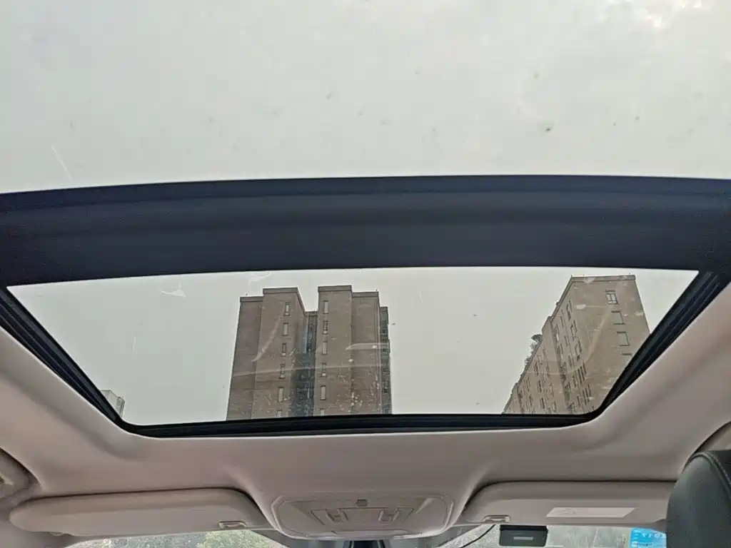 Ford Kuga 2015 — фото 18