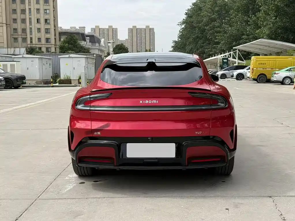 Xiaomi YU7 2025 — фото 8
