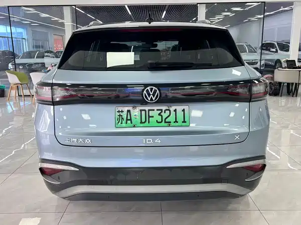 Volkswagen ID.4 X 2024