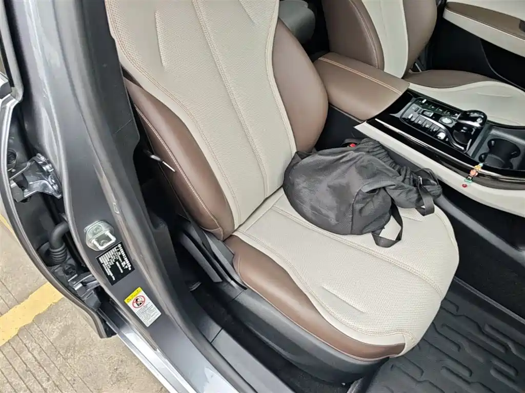 BYD Qin PLUS 2025 — фото 25