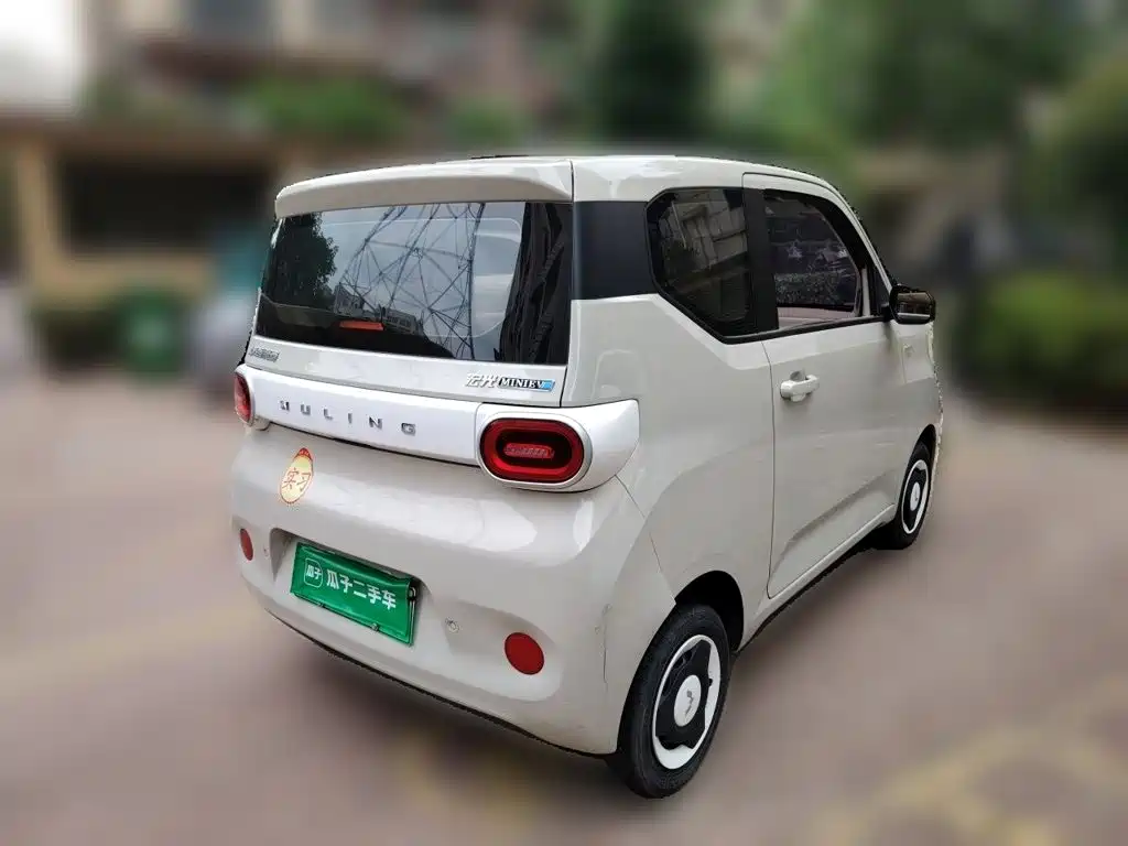 Wuling MINIEV 2024