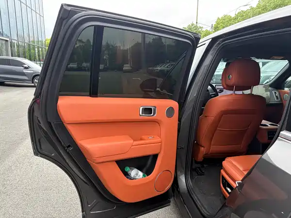 Li Auto L8 2023