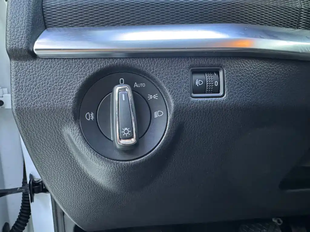 Skoda Kamiq 2023 — фото 11