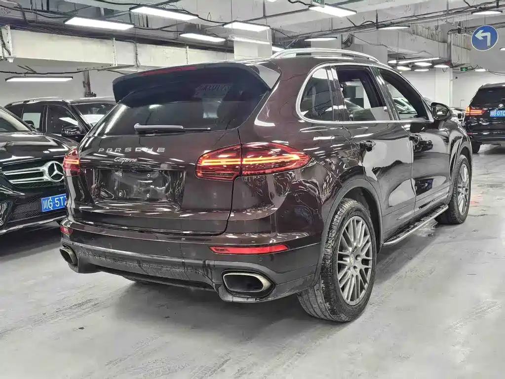 Porsche Cayenne 2015 — фото 13