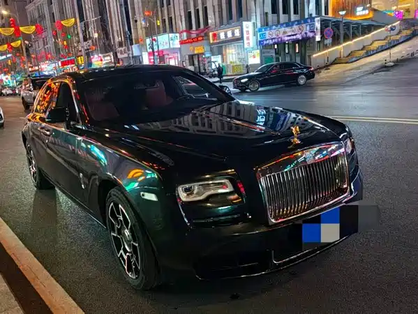 Rolls-Royce Ghost 2010
