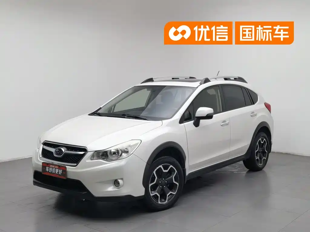Subaru XV 2012 — фото 1