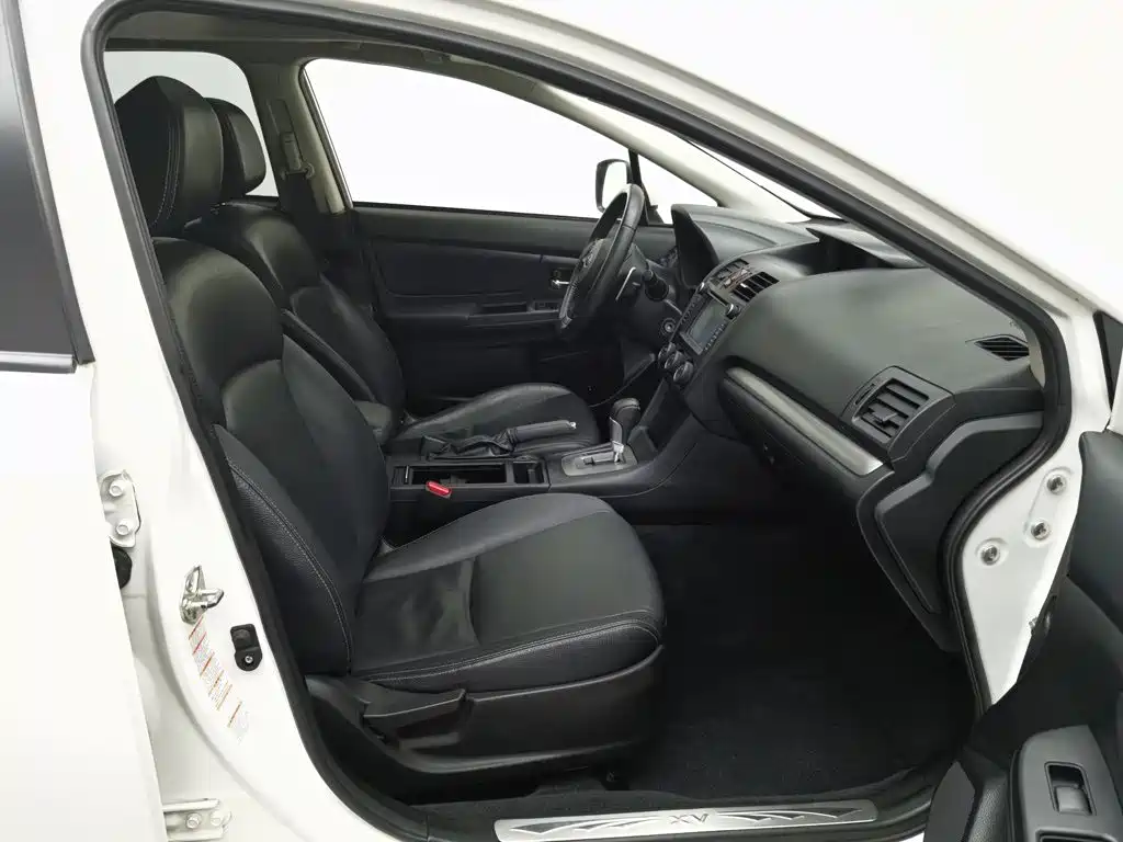 Subaru XV 2012 — фото 23