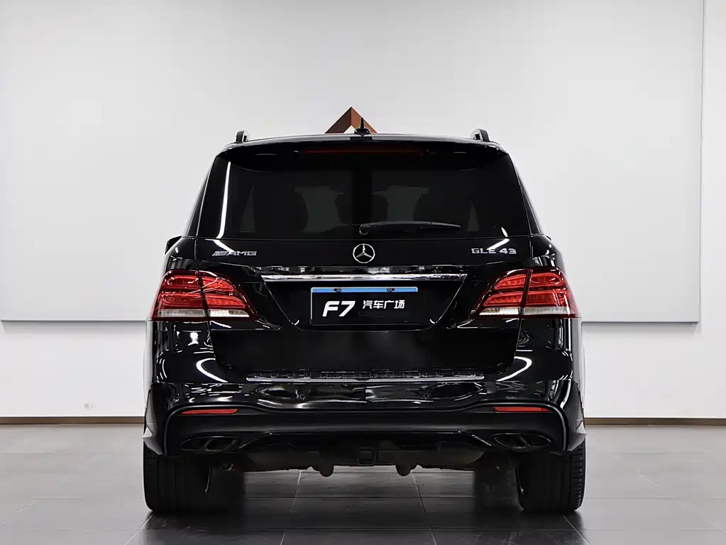 Mercedes-Benz GLE AMG 2018 — фото 5