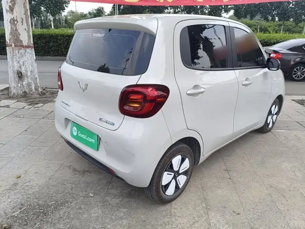Wuling Hongguang MINIEV 2025