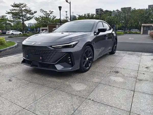 Changan UNI-V 2022