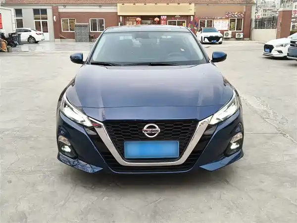 Nissan Teana 2021