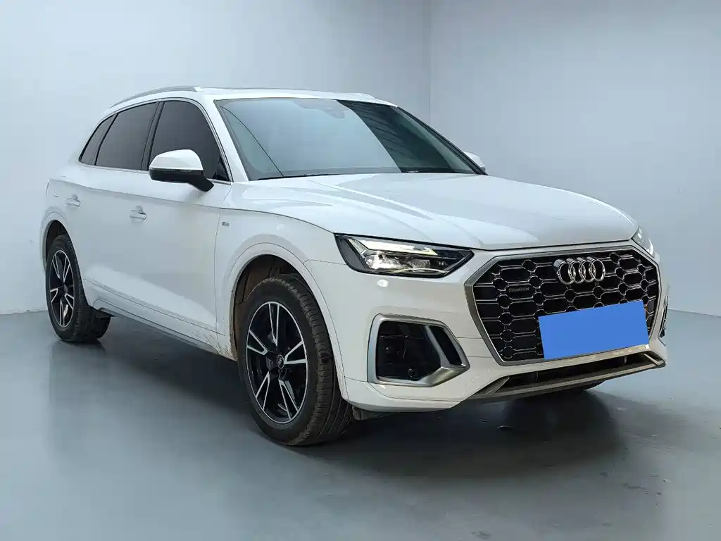 Audi Q5L 2023 — фото 6