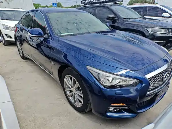 Infiniti Q50L 2016