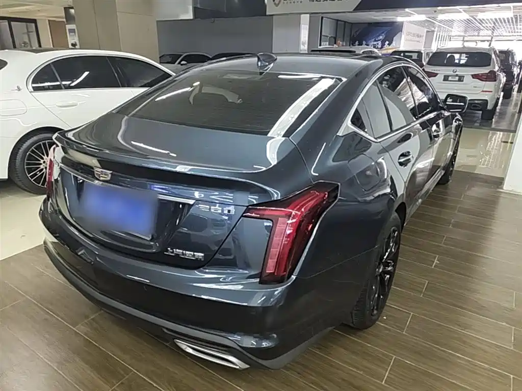 Cadillac CT5 2022 — фото 7