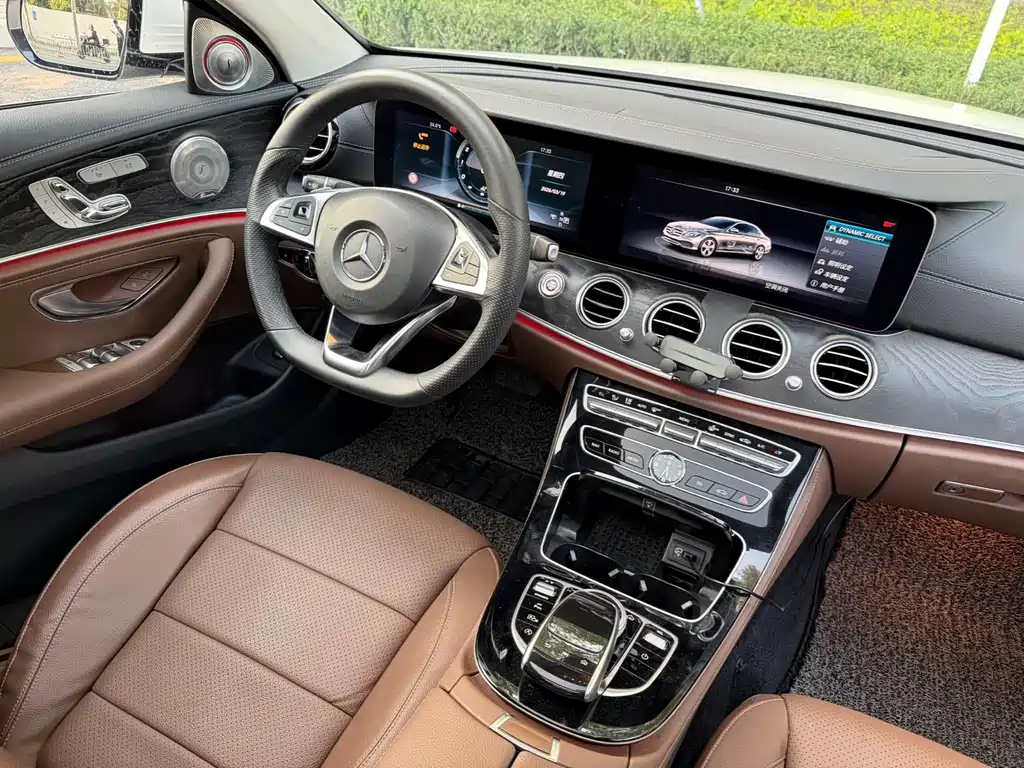 Mercedes-Benz E-Class 2016 — фото 12