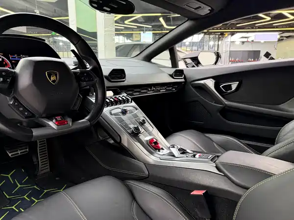 Lamborghini Huracan 2017