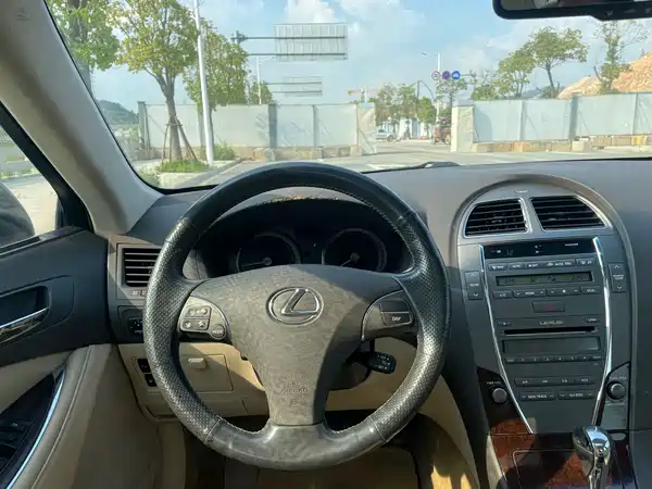 Lexus ES 2010
