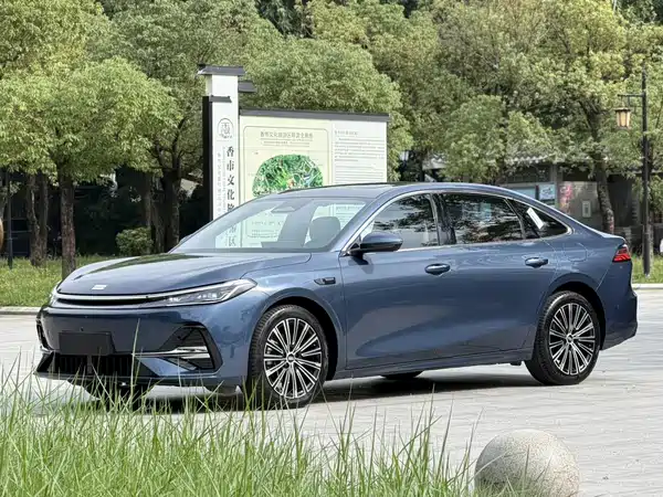 Geely Galaxy A7 EM 2025