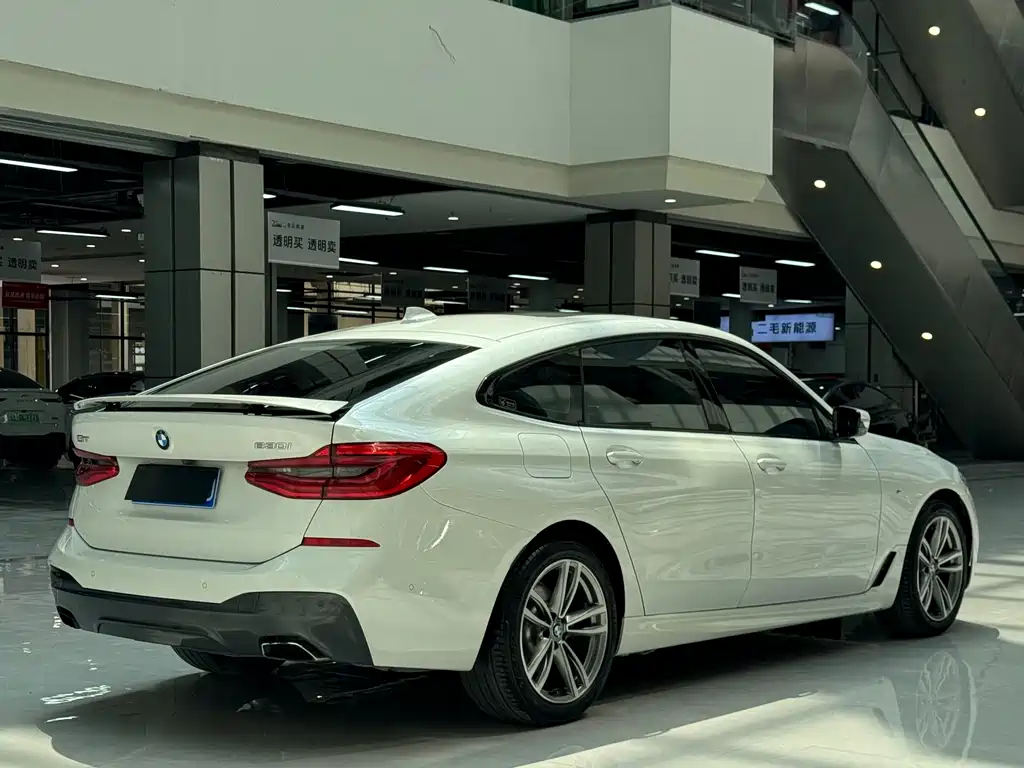 BMW 6 Series GT 2019 — фото 3
