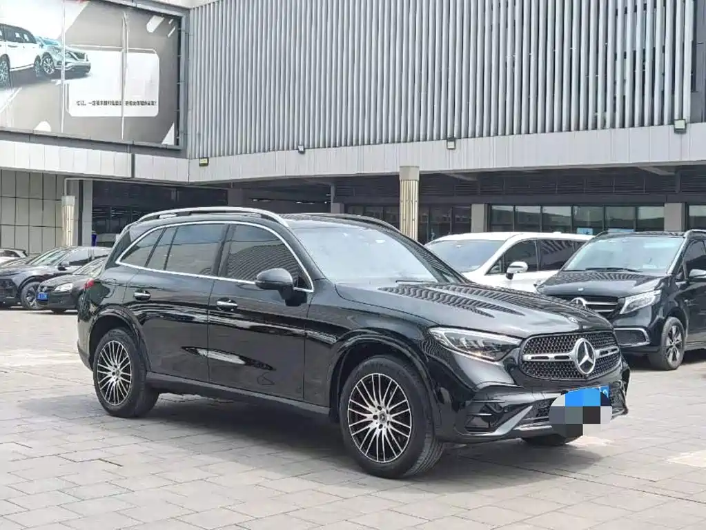 Mercedes-Benz GLC 2024