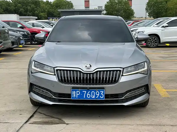 Skoda Superb 2023