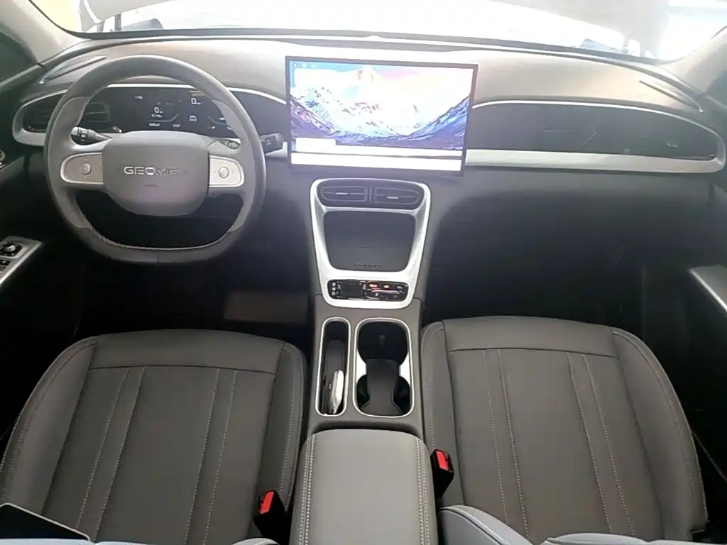 Geely Galaxy Starwish 2026 — фото 10