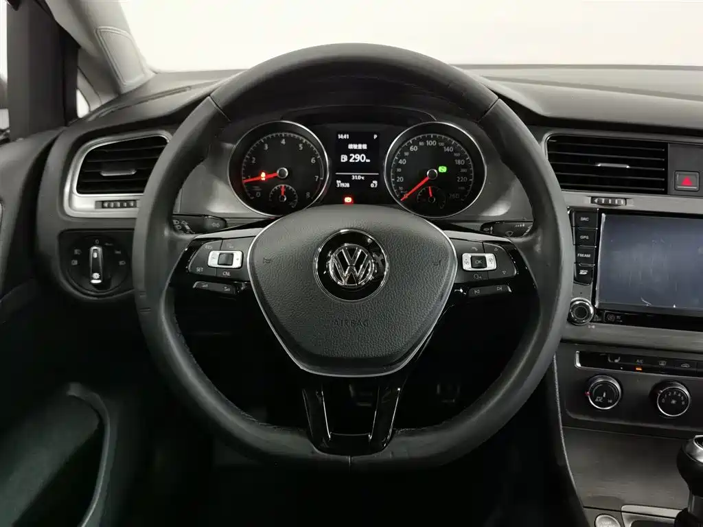 Volkswagen Golf 2015 — фото 11
