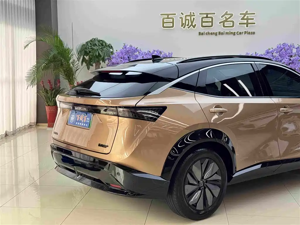 Nissan ARIYA 2024