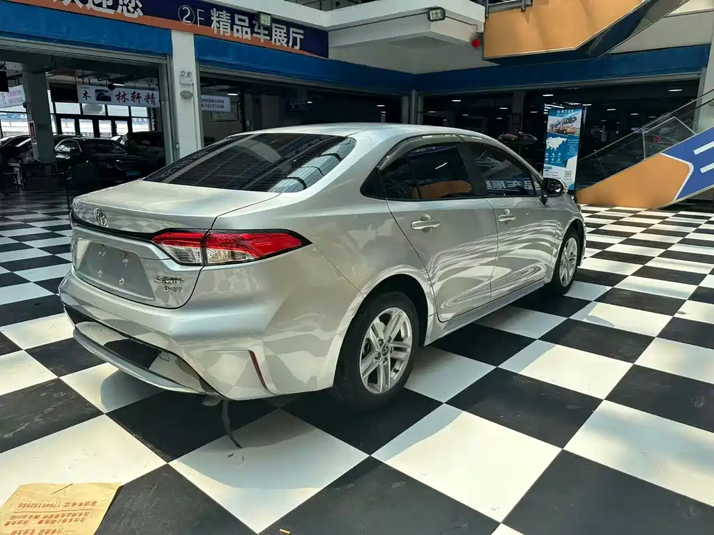 Toyota Levin 2022 — фото 16