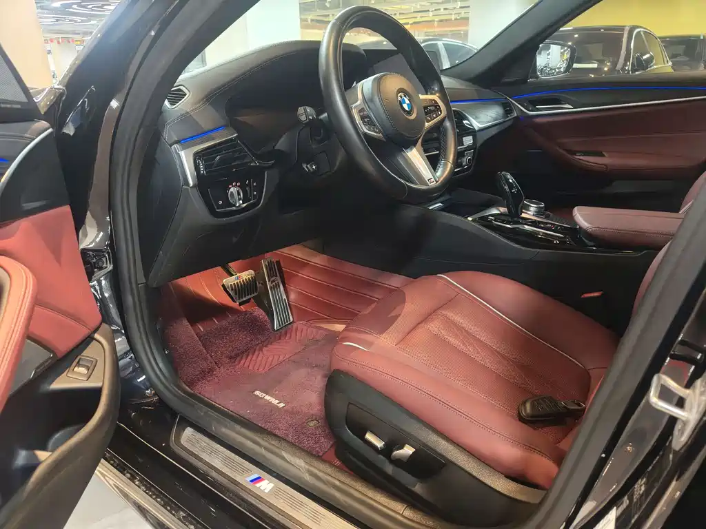 BMW 5 Series 2020