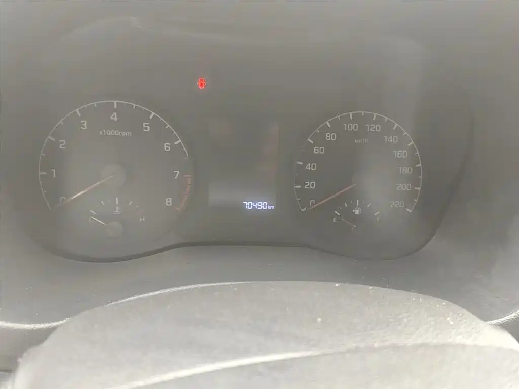 Hyundai Verna 2018 — фото 12