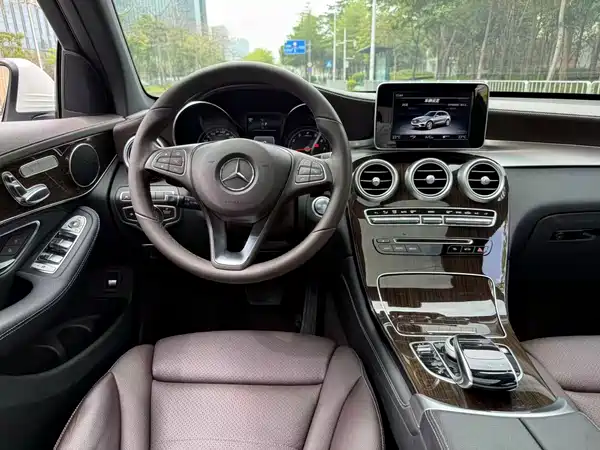 Mercedes-Benz GLC 2018