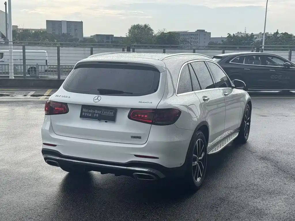 Mercedes-Benz GLC 2020 — фото 12
