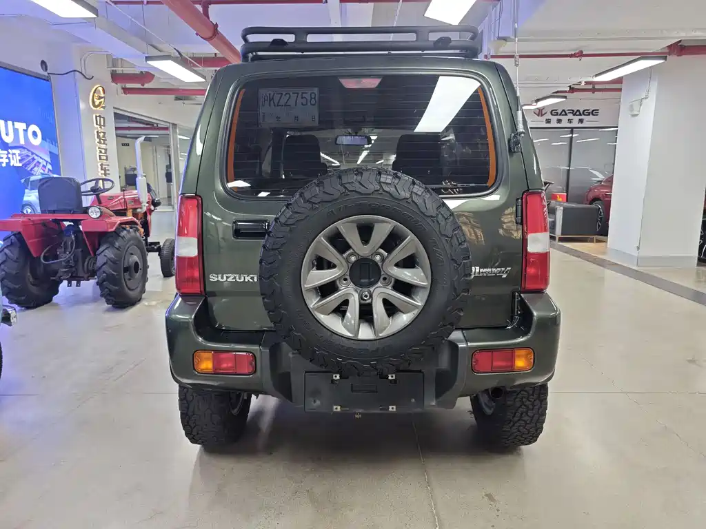 Suzuki Jimny 2018 — фото 7
