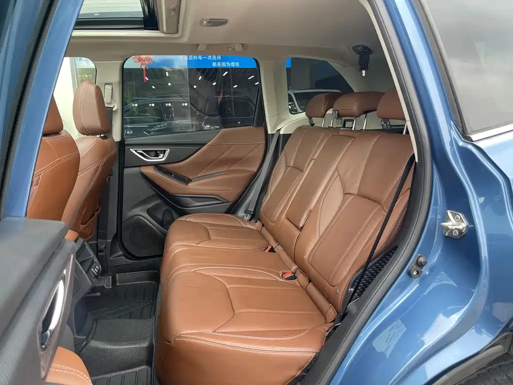 Subaru Forester 2020 — фото 12
