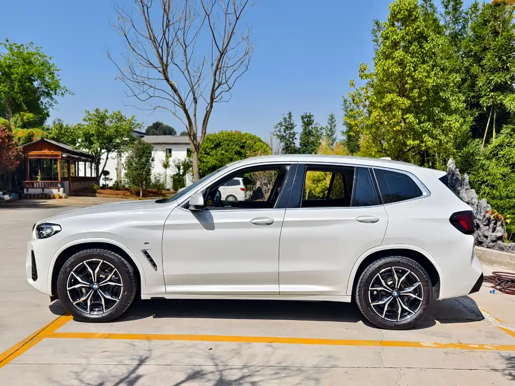 BMW X3 2023 — фото 8